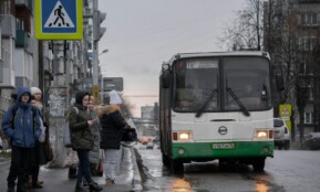 people walking on sidewalk during daytime