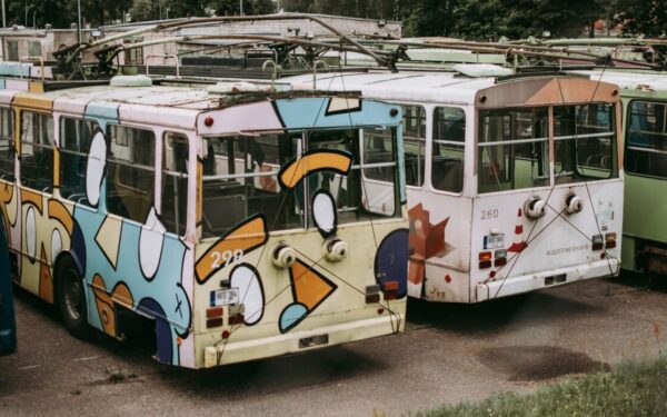 Ar autobusų bilietai pagaliau pigs: vežėjai spaudžia, kad keleiviai bent kiek sutaupytų