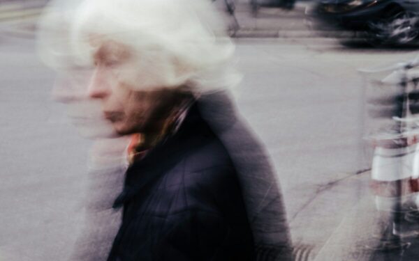 Senjorės vardu išduoti tūkstantiniai kreditai: sužinokite, kaip viena klaida virto 12 tūkst. eurų našta