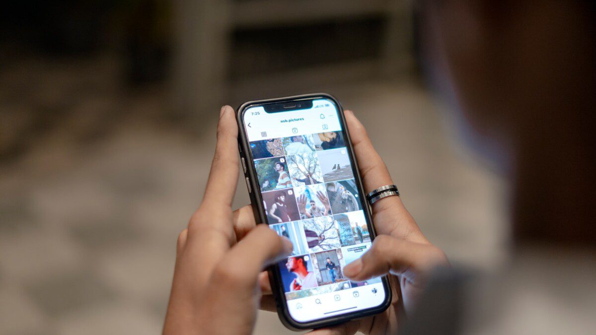 Savaitė be telefono? Tik 1 iš 5 žmonių sugebėtų, pasitikrink, ar nesi skaitmeninės priklausomybės spąstuose