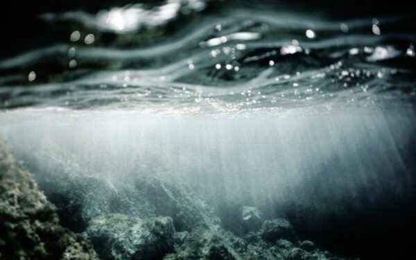 Nuotėkiai išlieka lokalūs: Norvegijos jūroje gulintis K-278 „Komsomolec“ ir toliau veikia aplinką