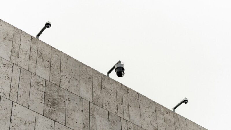 Slaptas stebėjimo tinklas keliuose? Paaiškėjo, kad vairuotojai gali būti filmuojami net to nežinodami