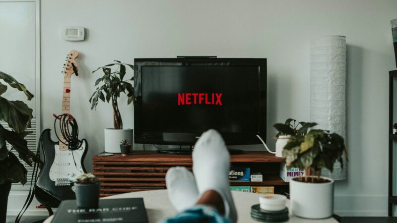 „Netflix“ be gailesčio išjungė platformą milijonams naudotojų: ar jūsų televizoriuje ji dar veikia?