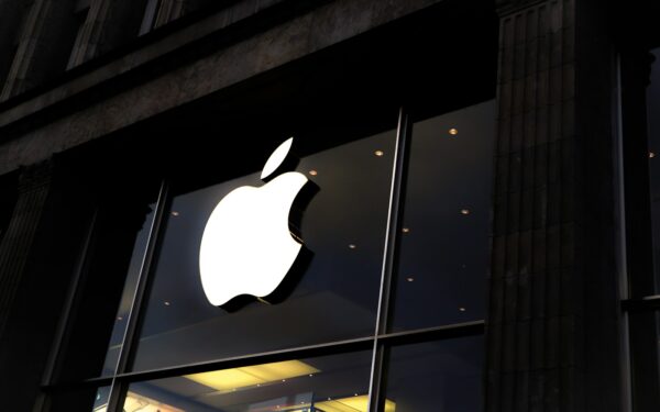„Apple“ ruošiasi didžiuliam proveržiui: mūsų laukia daugiau nei 20 naujų įrenginių