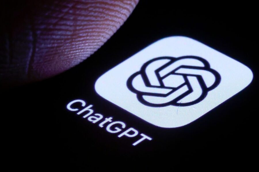 Dirbtinio intelekto platformoje naujovė: „ChatGPT“ daliai vartotojų įveda reklamas