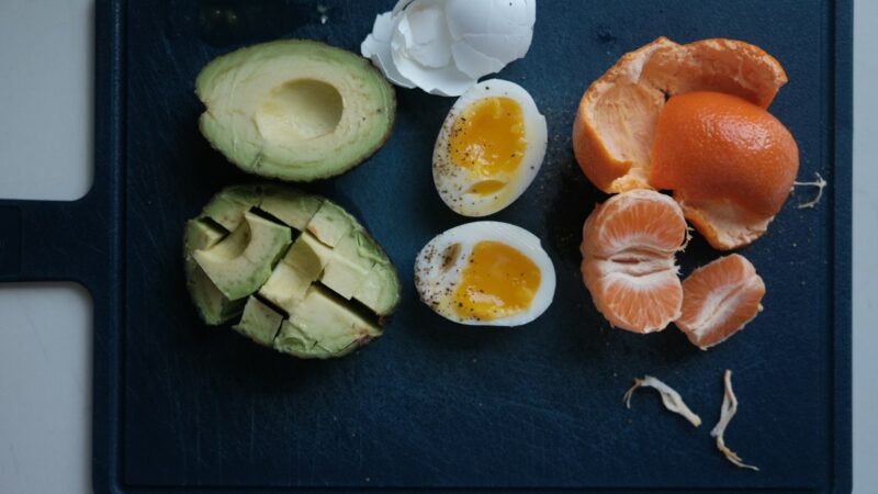 Nereikės net jokio puodo: pasakė, kaip karšto oro gruzdintuvė pakeičia kiaušinių virimą