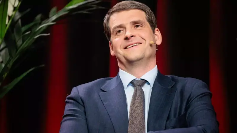 Laukiama tvirto žingsnio, bet jo nematyti: socialdemokratų sprendimas vis dar miglotas