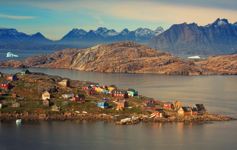 a small island in the middle of a large body of water