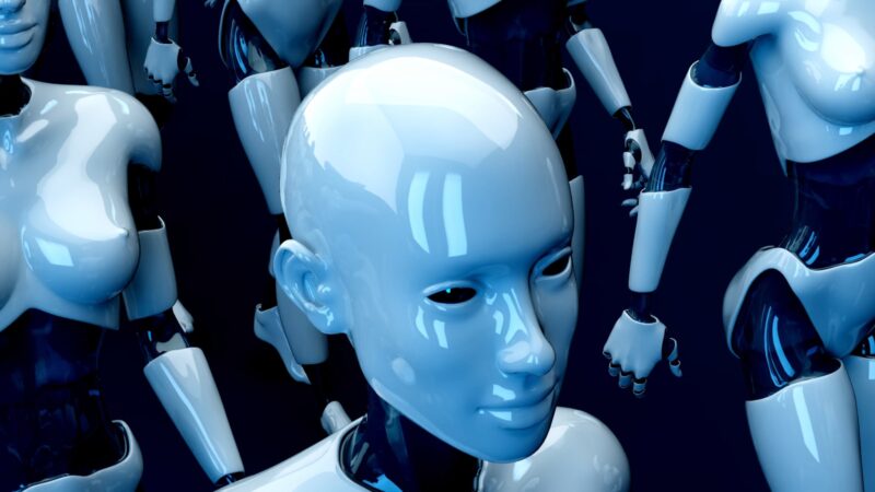 Darbuotojų trūkumas sandėliuose taps praeitimi: pristatyta nauja robotų valdymo sistema