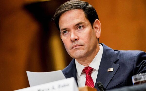 Ekspertai muša pavojaus varpais: brutali politika gali sugriauti tarptautinę tvarką