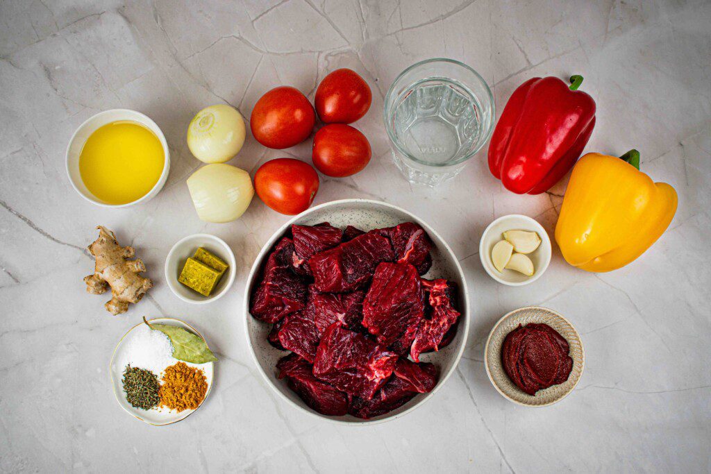 Jautienos troškinys daržovių padaže. Ingredientai