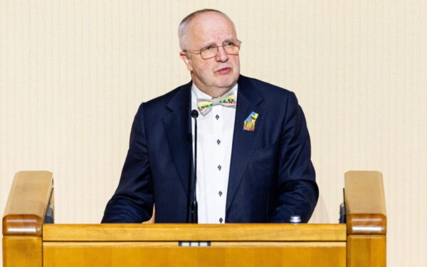 Olekas neigia susitarimus su „aušriečiais“ dėl poligono, bet ar tai nepaskatins dar daugiau įtarimų?