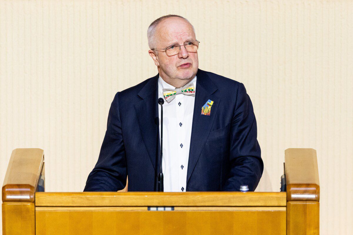 Olekas neigia susitarimus su „aušriečiais“ dėl poligono, bet ar tai nepaskatins dar daugiau įtarimų?