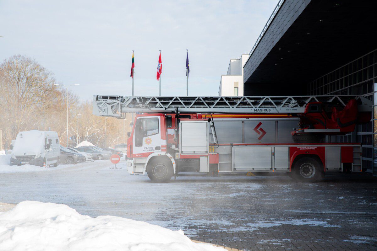 Savaitgalio nelaimės sukrėtė Lietuvą: gaisrai ir ledinis vanduo pasiglemžė gyvybes