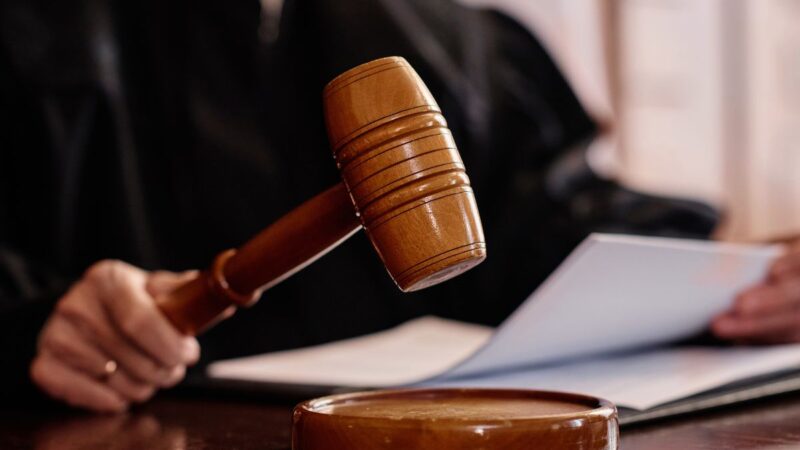 Laukimas, kuris kelia įtampą: Bartoševičiaus bylos sprendimas nukeltas, tačiau klausimų tik daugėja