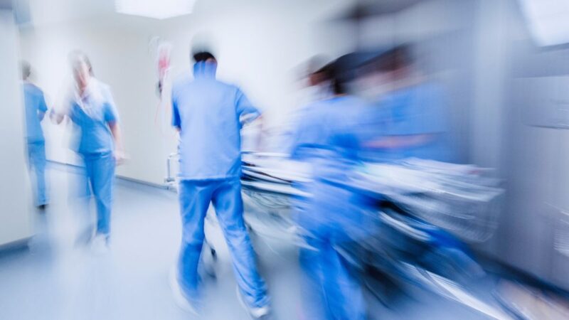 Skubiai pristatytas į ligoninę: įtariamas paauglio apsinuodijimas narkotikais