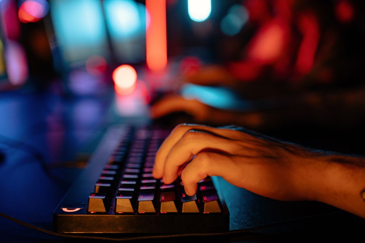 Dar neprasidėjo žaidynės, o problemos jau kilo, naujos kibernetinės atakos sutrikdė komitetų puslapius