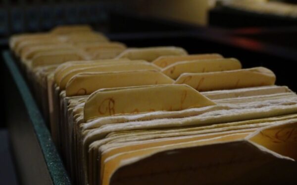 Naujas posūkis garsioje byloje: Bondi kviečiama liudyti, bet ar tai atvers duris dar didesniam skandalui?