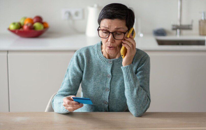 Telefoniniai sukčiai