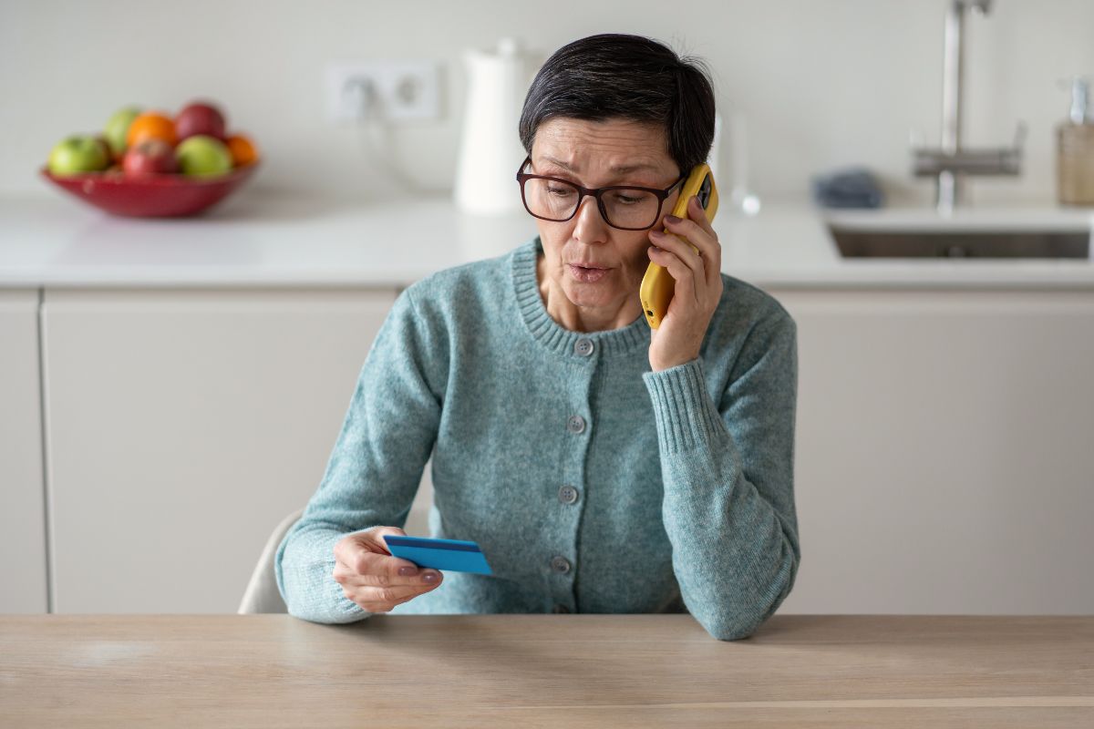 Telefoniniai sukčiai