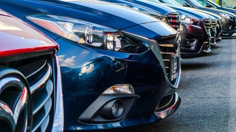 Naudoto automobilio pirkimas gali kainuoti brangiai, ekspertas įspėja apie dažniausias klaidas