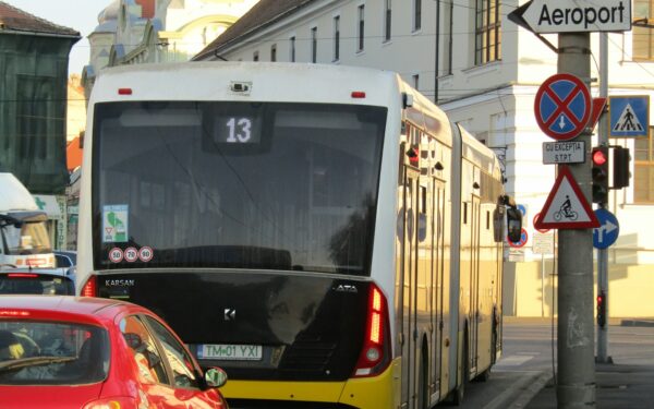 Nulinė emisija: „Mitsubishi Fuso“ su „Foxconn“ ruošia elektrinių autobusų revoliuciją Europoje