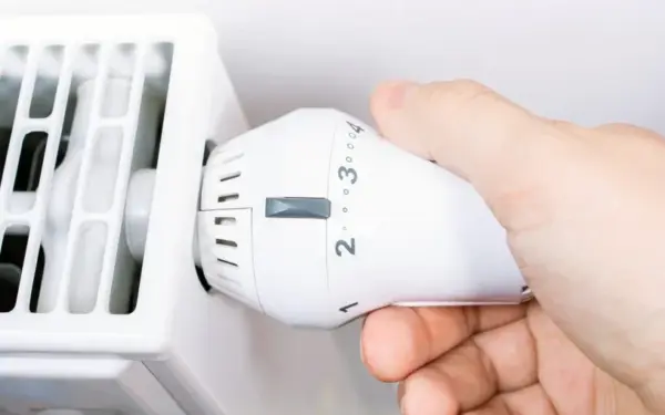 Prasidės grandininė reakcija? Vilniuje baigus sezoną, šildymas gali būti išjungtas ir kitur