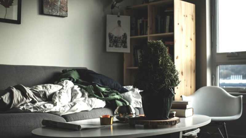 Tvarka namuose prasideda nuo sprendimų: įvardijo ką pirmiausia verta išmesti, o ką pasilikti