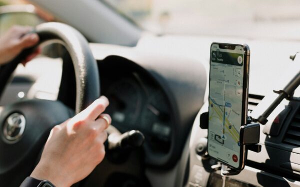 Ar „Google Maps“ meluoja? Paaiškėjo, jog milijonus vairuotojų galima suklaidinti be jokio vargo