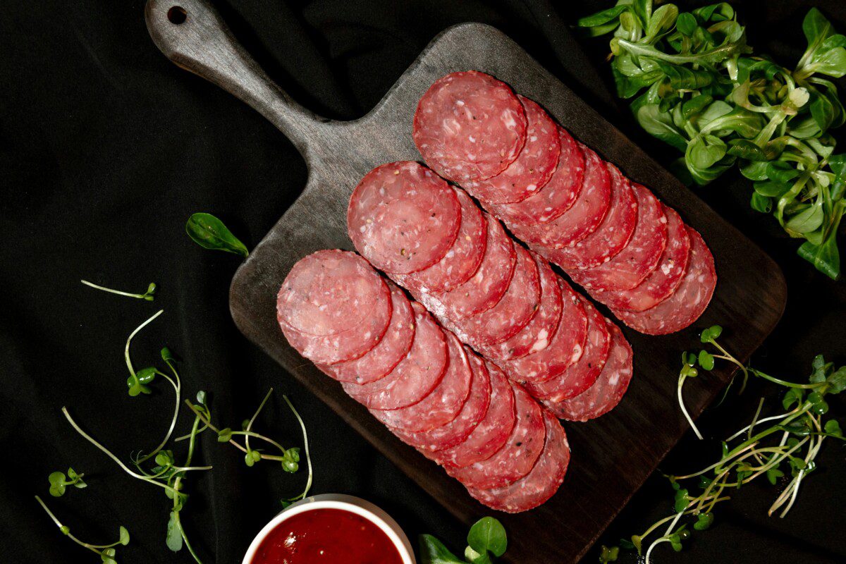 Sunku patikėti, bet 90 proc. mėsos sudėtyje tampa beveik prabanga įprastoje parduotuvėje