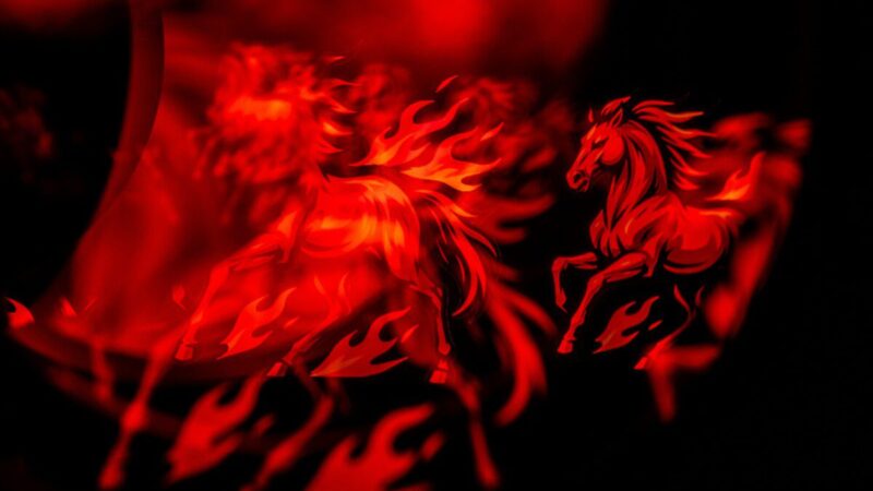 Ar galite mesti darbą 2026 metais? Ugninis Arklys kai kam atneš tikrą finansinį šuolį