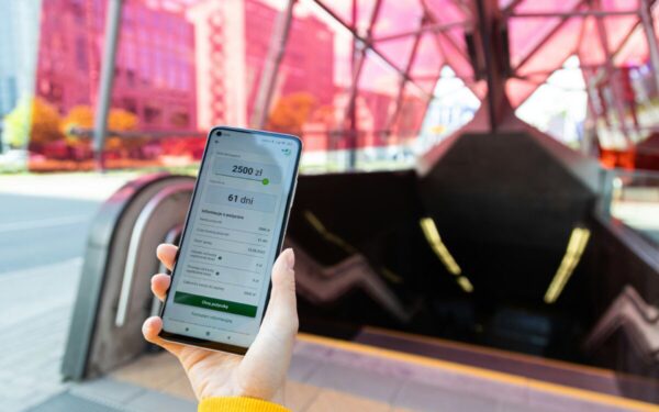 Populiariausias „YouTube” kūrėjas žengia į bankininkystę: jo planas stebina net finansininkus