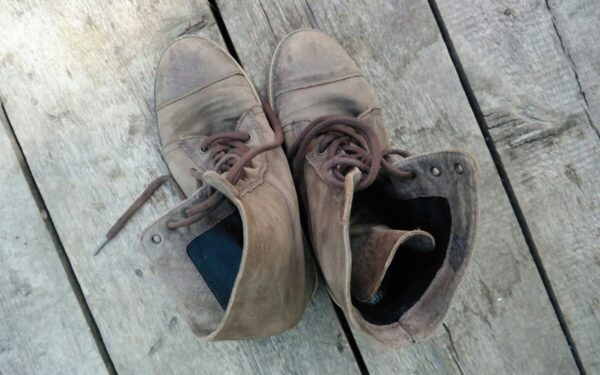 Įtrūkęs padas? Šis paprastas metodas sustabdo pažeidimo plitimą per minutes