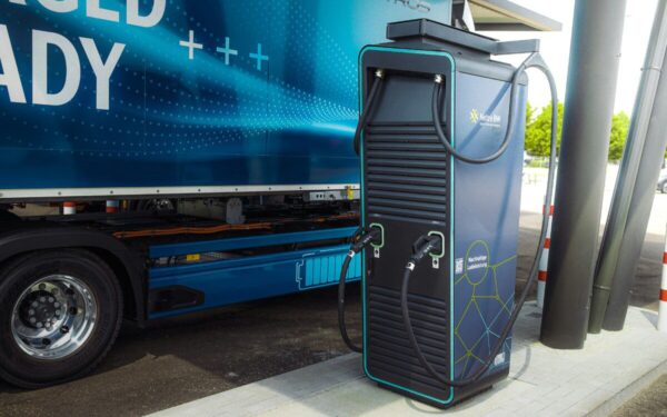 Elektrinis vilkikas išeina iš šešėlio: aiškios charakteristikos ir ambicingi planai