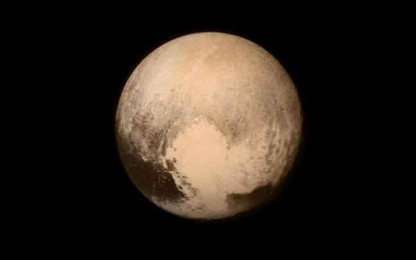Nuo sensacingo atradimo iki pažeminimo: Plutono istorija, pakeitusi astronomiją