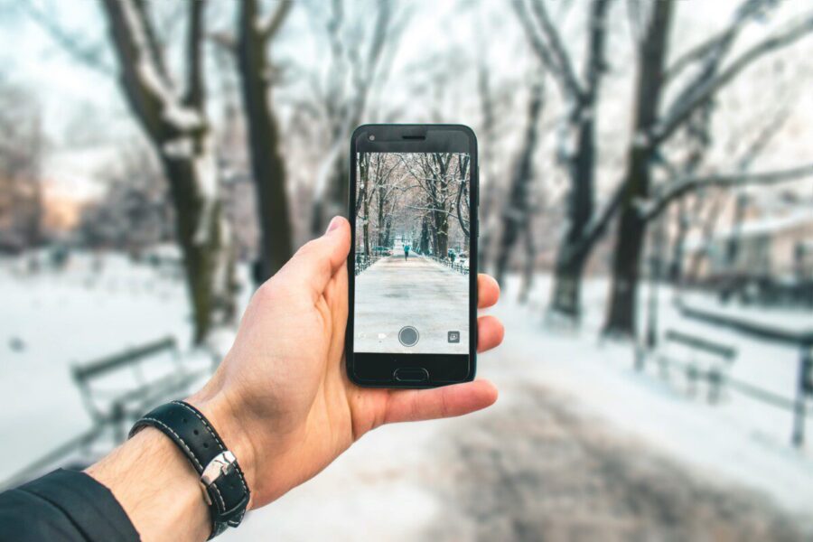 Telefonas žiemą gali išsijungti per kelias minutes: fotografas paaiškino, kaip išgyventi –30 laipsnių šaltį