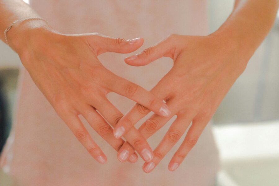 5 šokiruojantys kūno signalai, kad mėnesinės jau ant nosies: moterys dažnai tai ignoruoja