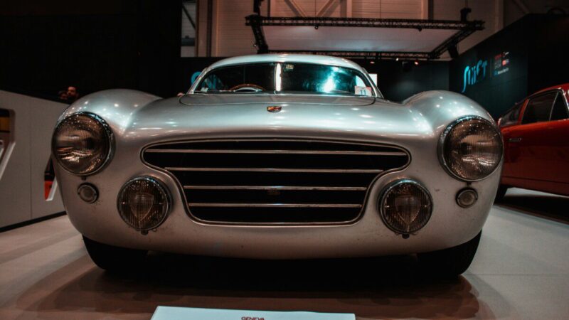 Italų sportinių automobilių legenda tapo elektrine: naujasis modelis stebina galia ir absurdiškai žema kaina