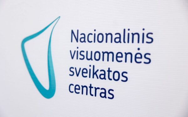 Epideminis sergamumas vis daugiau savivaldybių: gripas ir virusai nesitraukia, fiksuojamos mirtys