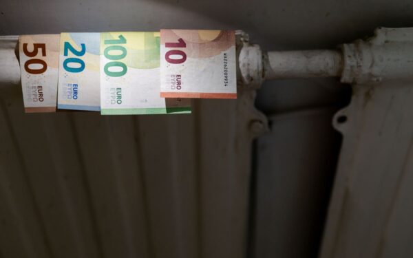 Šokas gyventojams: šildymo sąskaitos gali išaugti iki 95 proc., premjerė primena apie kompensacijas