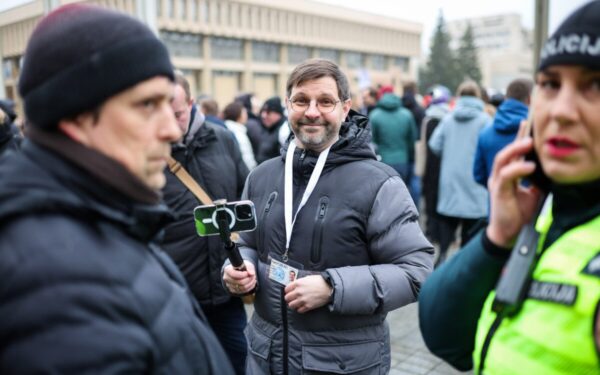 Teisinė kova tęsiasi: Kandrotui gresia sugrįžimas į kalėjimą, prokuratūra laikosi griežtos pozicijos