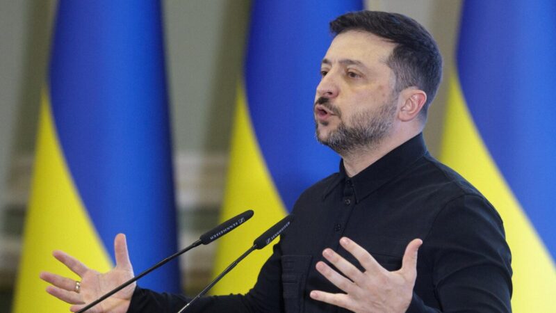 Derybos tęsiasi: Ukraina įvardijo, kas vyko susitikimuose su Rusija ir JAV