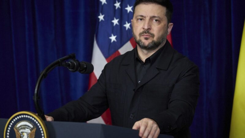 Įtampa dėl grasinimų auga, bet Zelenskis siunčia aiškią žinutę: jo reakcija gali nustebinti net skeptikus