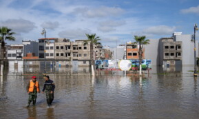 Dėl prastų oro sąlygų Maroke evakuota 140 tūkst. žmonių. EPA-ELTA