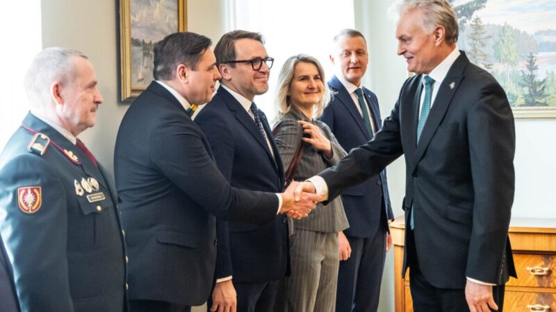 Istorinis žingsnis prieš metus: ką šiandien sako prezidentas apie elektros sinchronizaciją