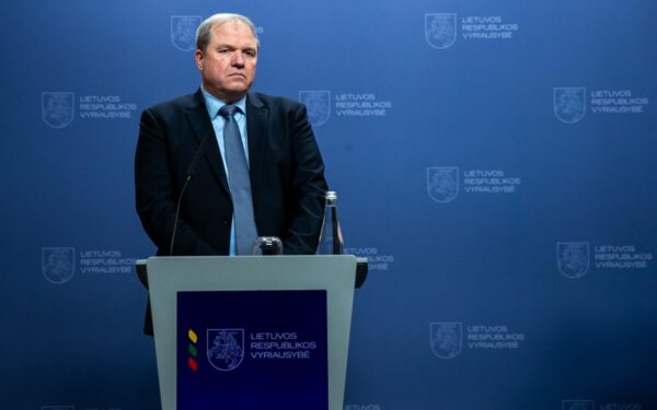 Oro erdvė užverta: lietuviams Izraelyje ir Irane siunčiami įspėjimai