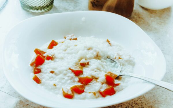 Pamirškite pilvo pūtimą: atskleista, kodėl ši pusryčių košė yra kur kas geresnė už avižinę