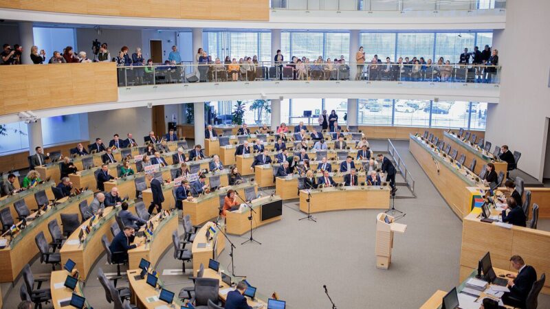 Kas keisis šeimų planavime? Seime svarstomas naujas projektas dėl pagalbinio apvaisinimo