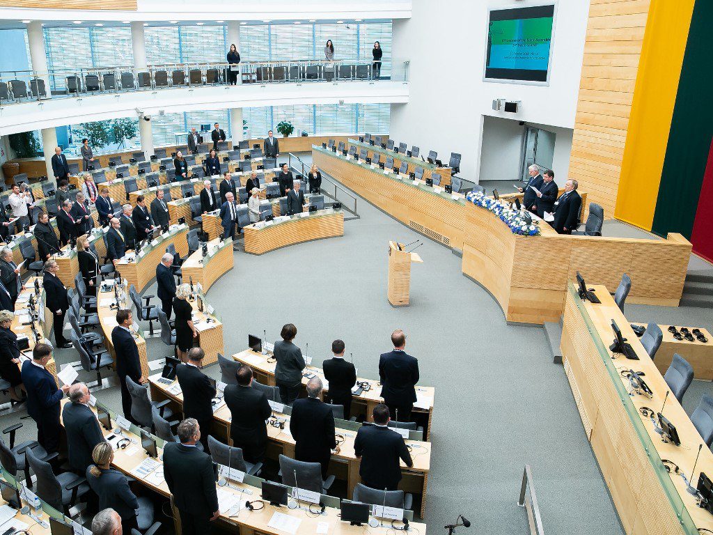 Pirmąją sesijos dieną Seime – sankcijų klausimas: siūloma jas pratęsti Rusijai ir Baltarusijai