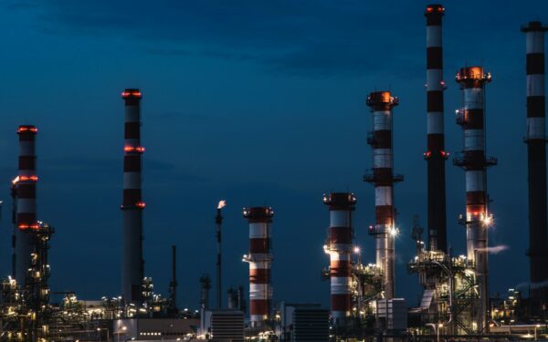 Ar tai didžiausias metų sandoris energetikoje? „Devon Energy Corp.“ už 21 milijardą dolerių perka „Coterra Energy Inc.“